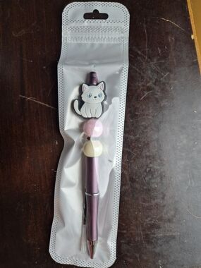 Source Unknown Purple Cat Bead Ballpoint Pen with Pink & Cream Beads